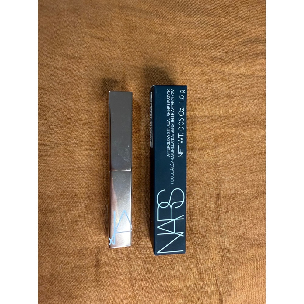 Nars Lipstick- On Edge - Picture 2 of 4